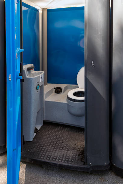 Best Temporary restroom rental  in Oakwood, PA